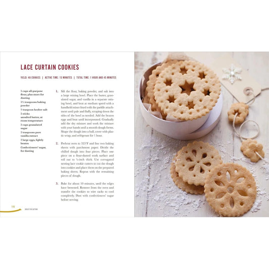 The Christmas Cookie Cookbook: Over 100 Recipes to Celebrate the Season (Spiral Bound)