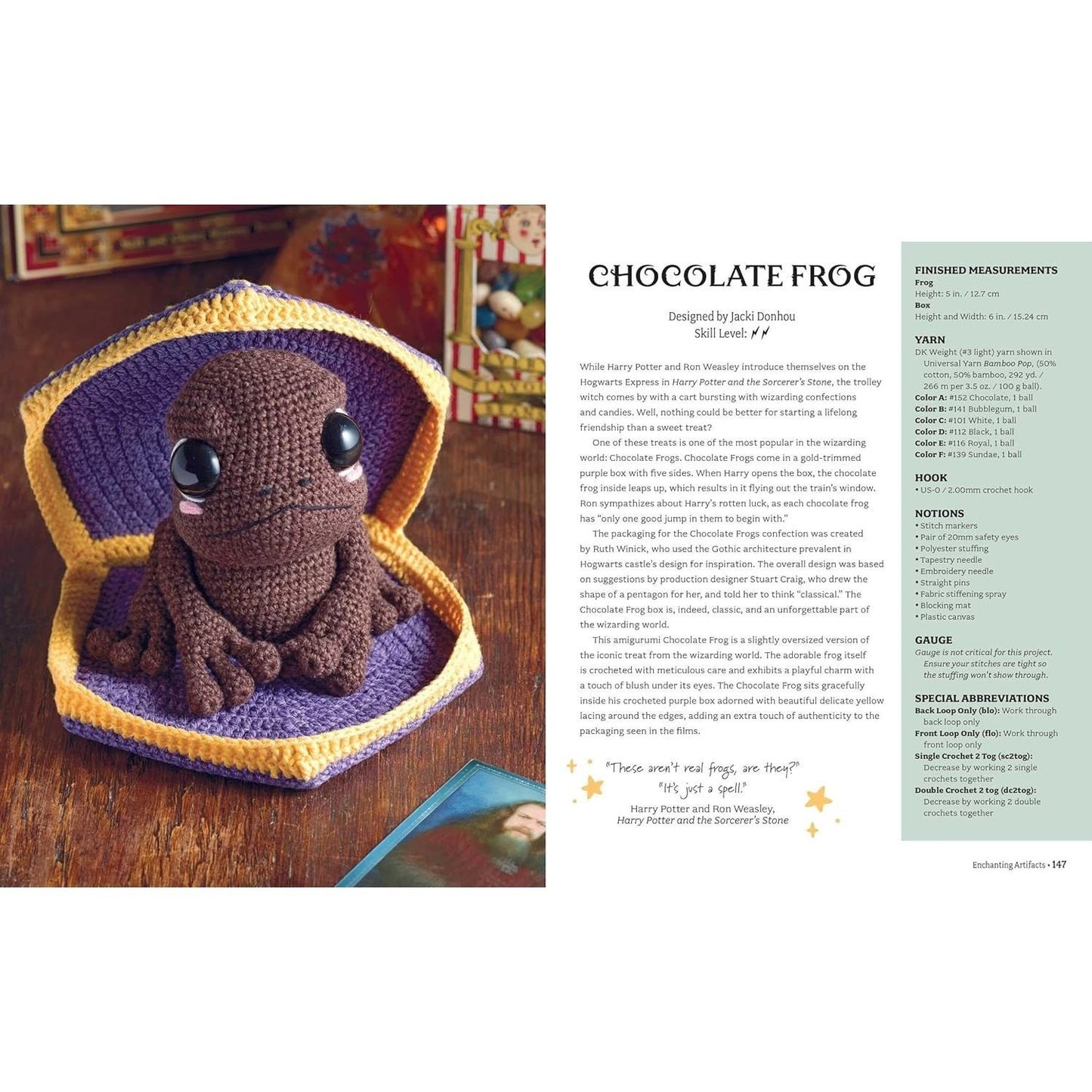 Harry Potter: The Official Book of Crochet Amigurumi