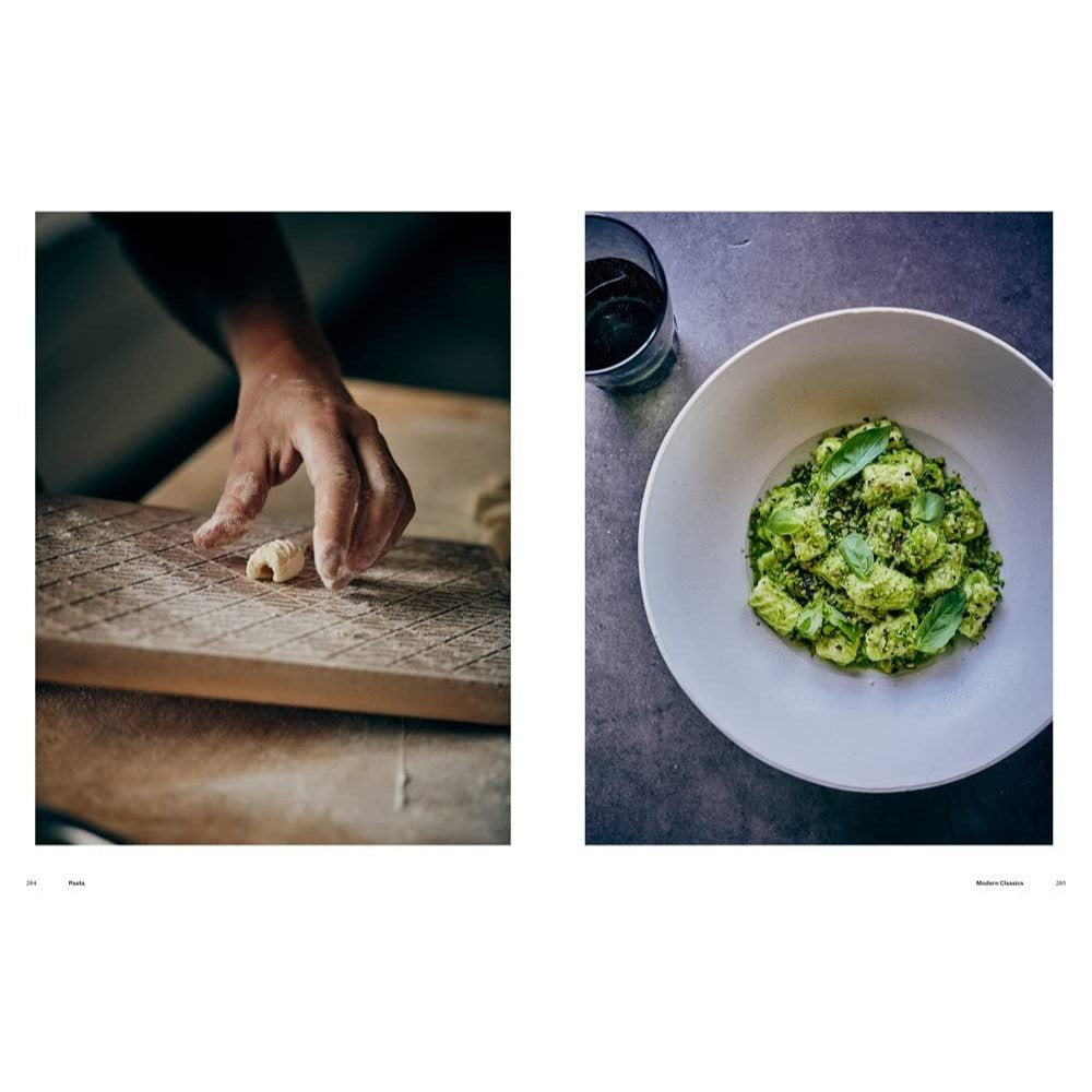 Pasta: The Spirit and Craft of Italy's Greatest Food, with Recipes [A Cookbook] (Spiral Bound)