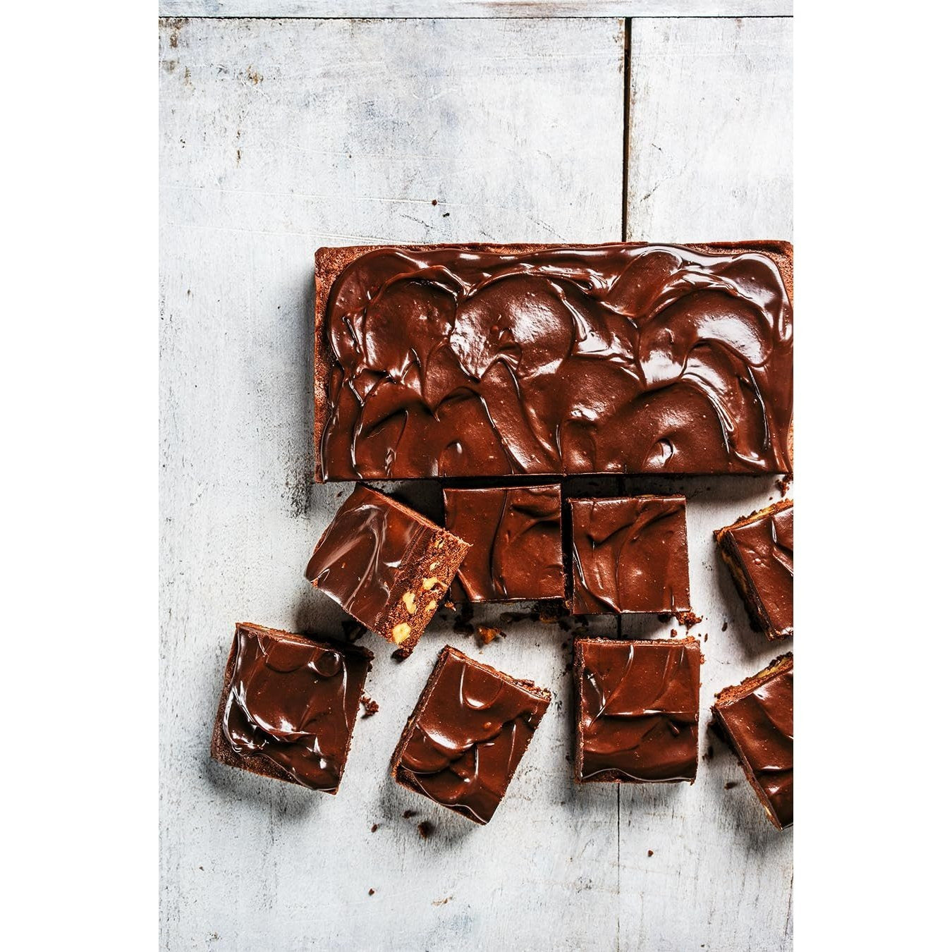 The Great Book of Chocolate, Revised: The Chocolate Lover's Guide with More Than 50 Recipes [A Baking Cookbook]
