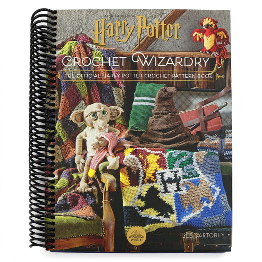 Harry Potter: Crochet Wizardry Crochet Patterns Harry Potter Crafts: The Official Harry Potter Crochet Pattern Book (Harry Potter)