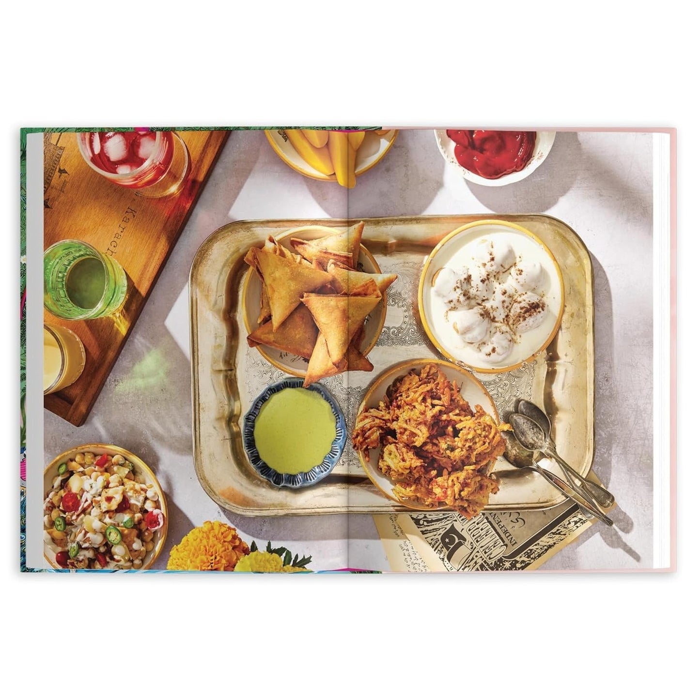 Zareen's Pakistani Kitchen: Recipes from a Well-Fed Childhood (Pakistani and Indian Cooking)