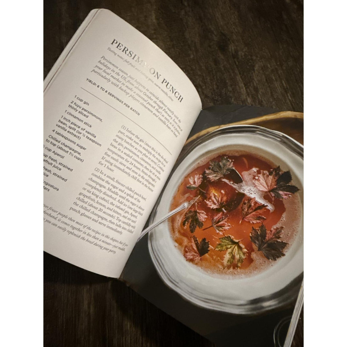 Bubbly: A Collection of Champagne and Sparkling Cocktails