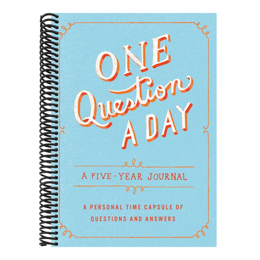 One Question a Day: A Five-Year Journal: A Personal Time Capsule of Questions and Answers (One Question a Day)
