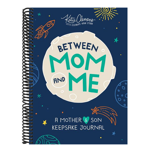 Between Mom and Me: A Mother and Son Keepsake Journal (Spiral Bound)