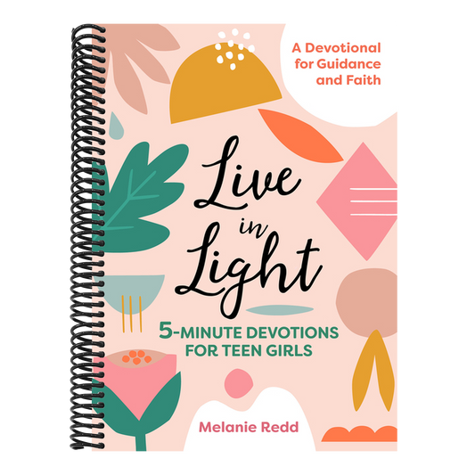 Live in Light: 5-Minute Devotions for Teen Girls (Spiral Bound)