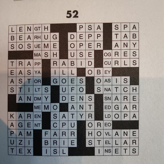 The New York Times Strictly Medium Crossword Puzzles Volume 1: 200 Medium Puzzles