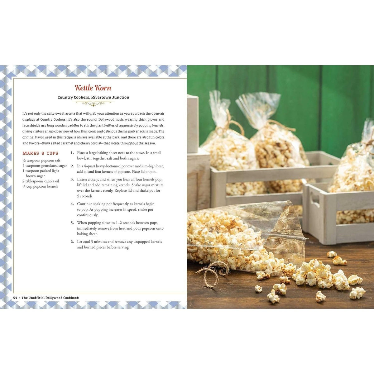 The Unofficial Dollywood Cookbook: From Frannie's Famous Fried Chicken Sandwiches to Grist Mill Cinnamon Bread, 100 Delicious Dollywood-Inspired Recipes! (Spiral Bound)
