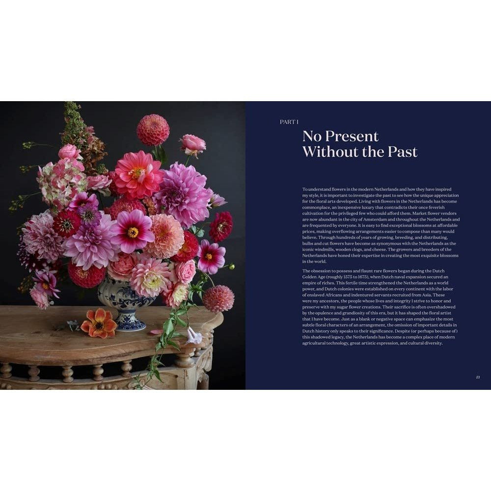 A Sweet Floral Life: Romantic Arrangements for Fresh and Sugar Flowers [A Floral Décor Book] (Spiral Bound)