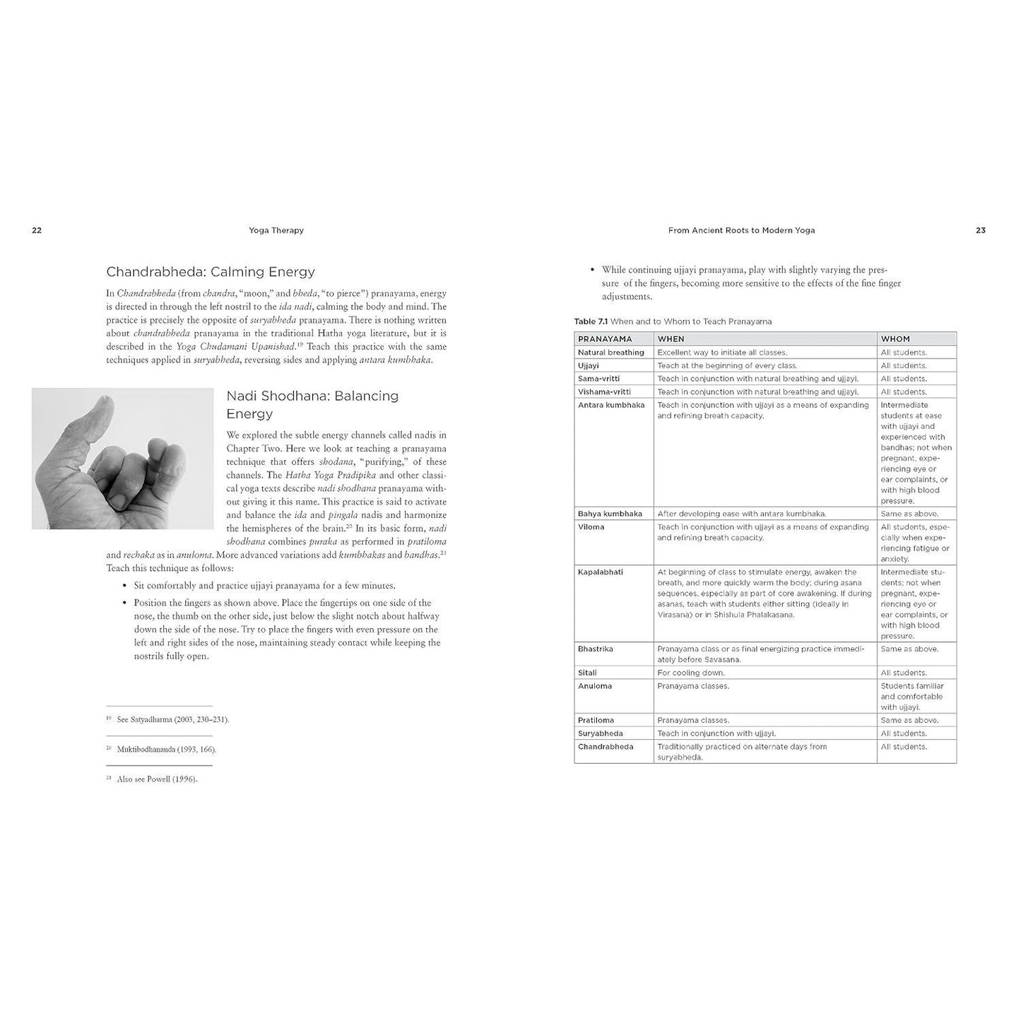 Teaching Yoga, Second Edition: A Comprehensive Guide for Yoga Teachers and Trainers: A Yoga Alliance-Aligned Manual of Asanas, Breathing Techniques, Y (Spiral Bound)