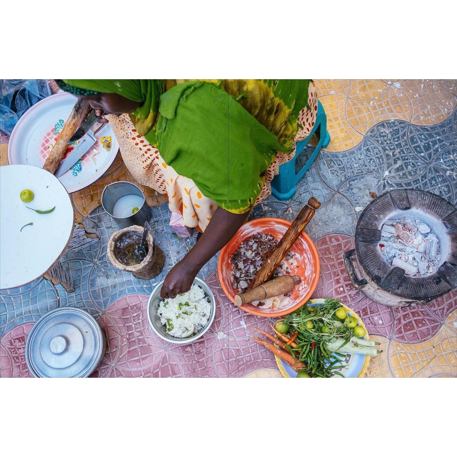 Soomaaliya: Food, Memory, and Migration: A Cookbook