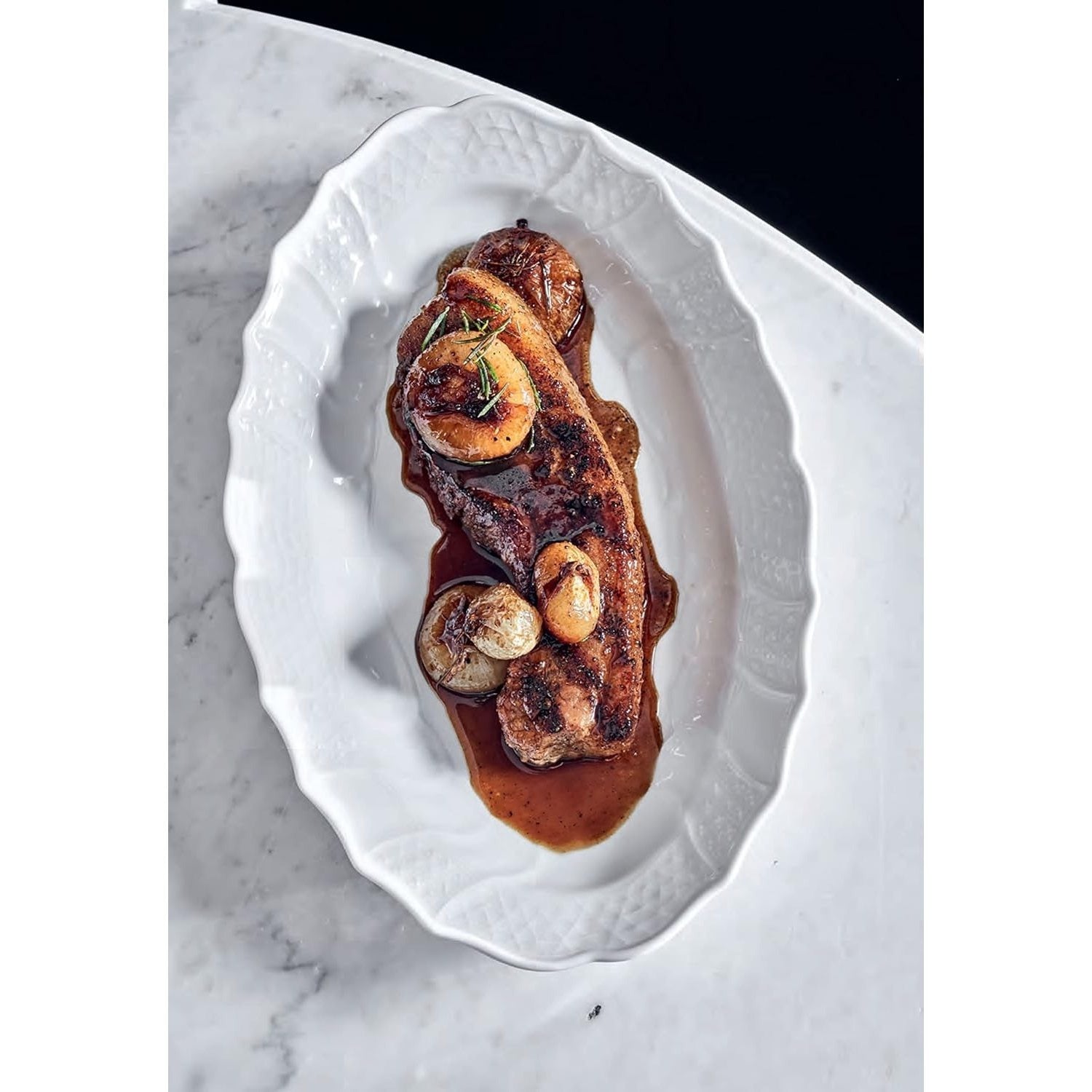 Via Carota: A Celebration of Seasonal Cooking from the Beloved Greenwich Village Restaurant: An Italian Cookbook