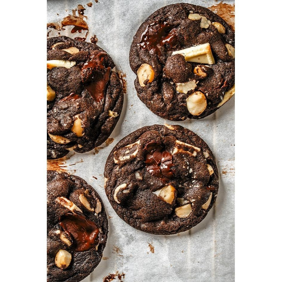 The Great Book of Chocolate, Revised: The Chocolate Lover's Guide with More Than 50 Recipes [A Baking Cookbook]